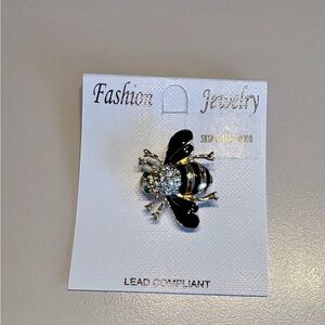 Fashion Jewelry Bee Brooch - Black and Gold